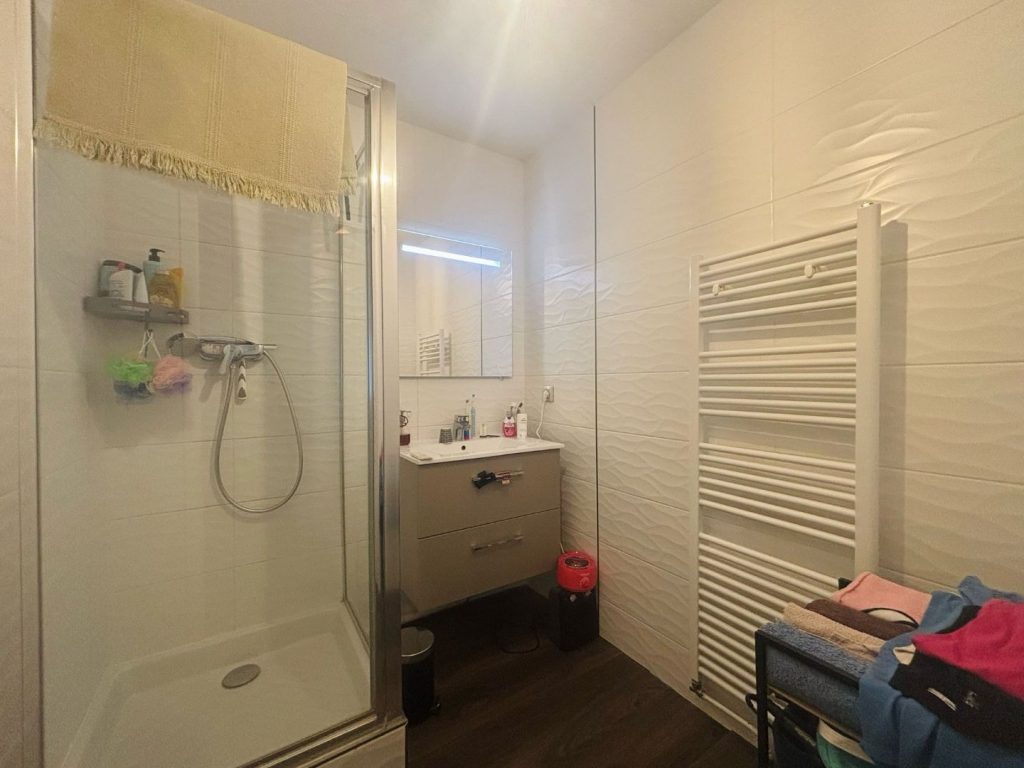 12-Appartement-Cranves-121m2_09