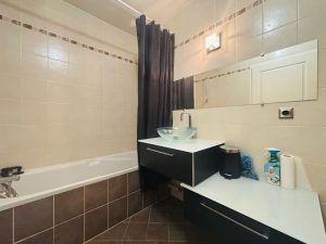 12-Appartement-Cranves-121m2_10