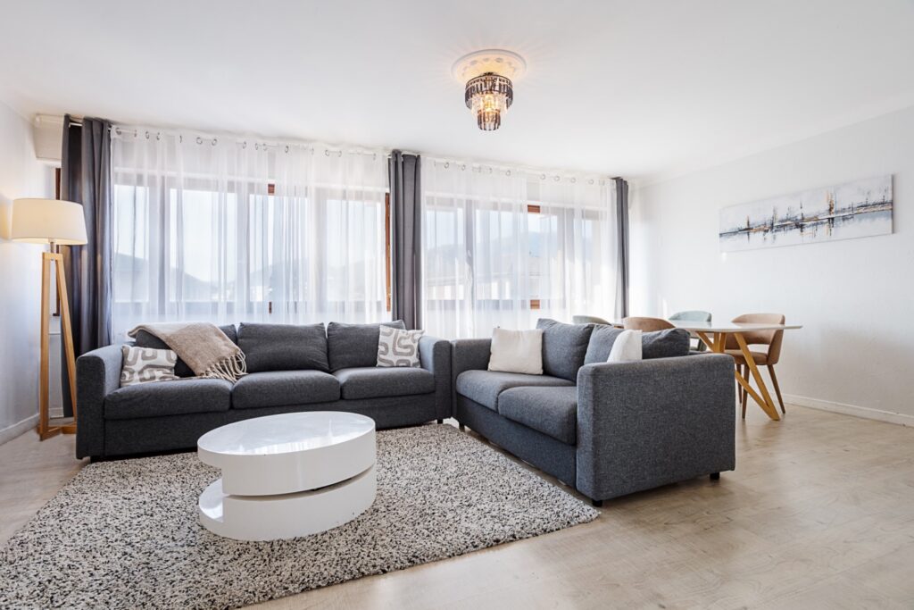 42-main-AP-Annemasse-79m2
